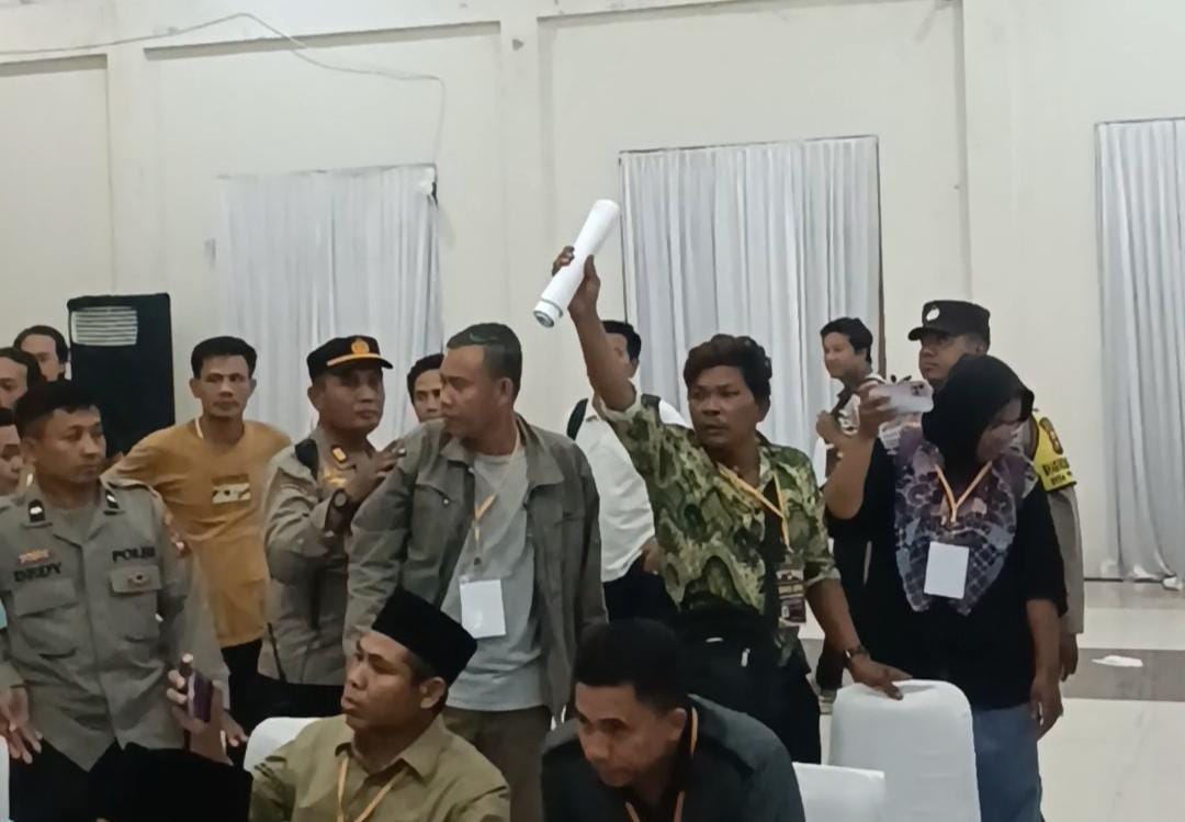 Pleno KPU di Lombok Tengah Memanas, Bawaslu Dituding Makan Gaji Buta