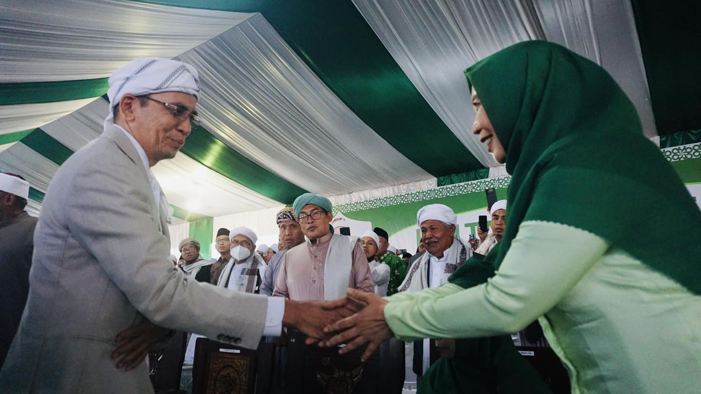 TGB Ungkap Peran Penting Perempuan, Kode Dukung Ummi Rohmi di Pilgub NTB?