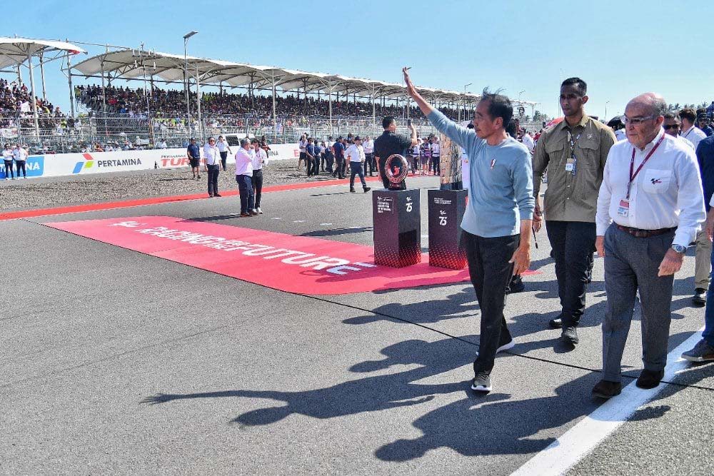 Jokowi: MotoGP Mandalika Tetap Berlanjut Tahun Depan