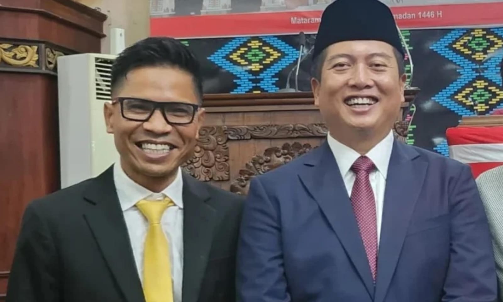 Ketua Fraksi Partai Golkar di DPRD NTB Hamdan Kasim (kiri) bersama Gubernur NTB Lalu Muhamad Iqbal (kanan). (Ist)
